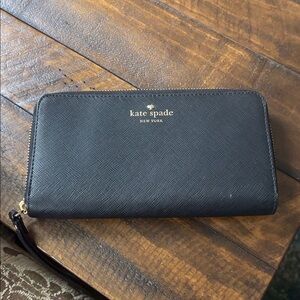 Kate spade leather wallet black